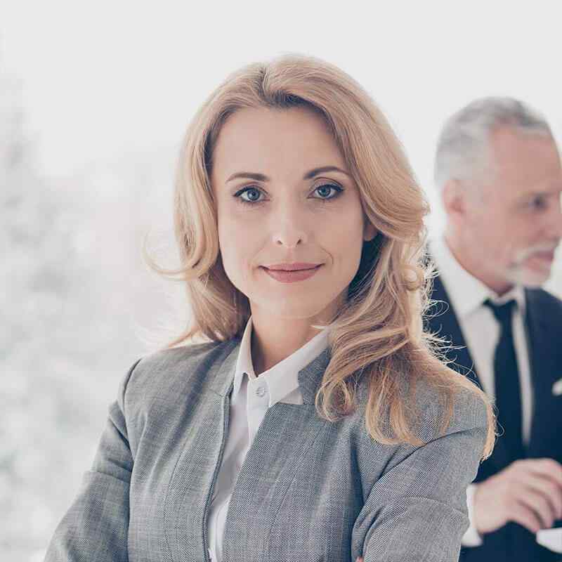 https://customs911.com.ua/wp-content/uploads/2019/04/img-people-05.jpg